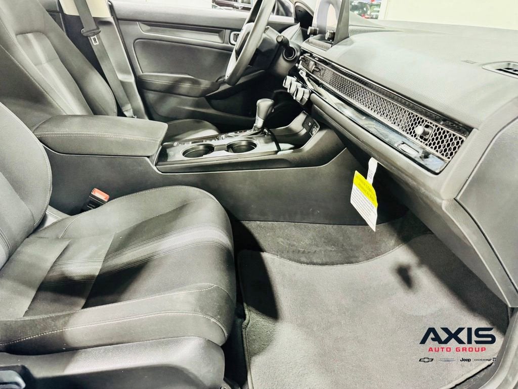 2023 Honda Civic Hatchback LX