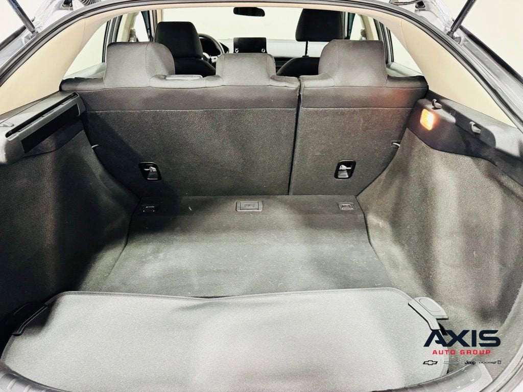 2023 Honda Civic Hatchback LX