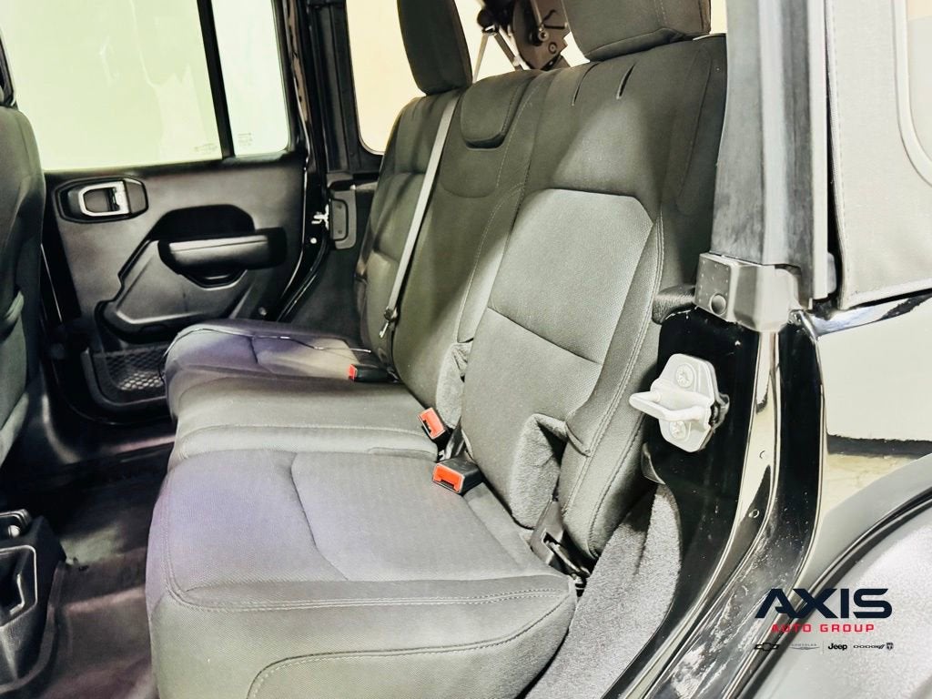 2022 Jeep Wrangler Unlimited Willys 4x4