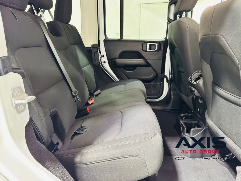 2021 Jeep Wrangler Unlimited Sahara 4x4