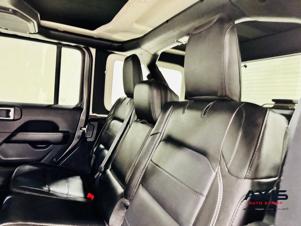 2022 Jeep Wrangler Unlimited Sahara 4x4