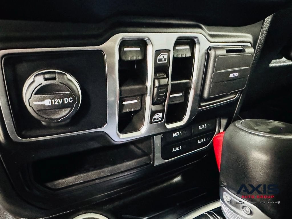 2022 Jeep Wrangler Unlimited Sahara 4x4