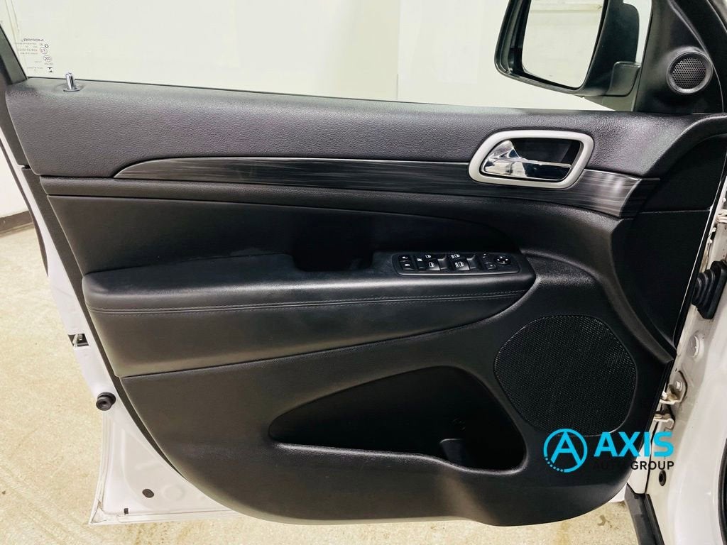 2019 Jeep Grand Cherokee Laredo E 4x4