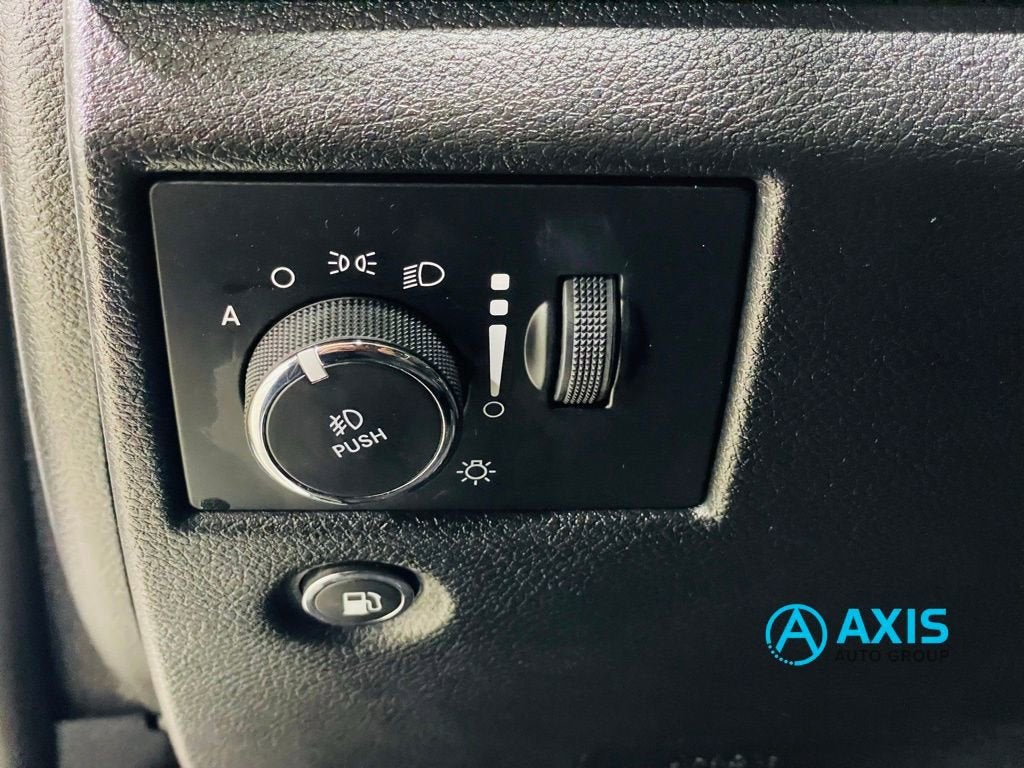 2019 Jeep Grand Cherokee Laredo E 4x4