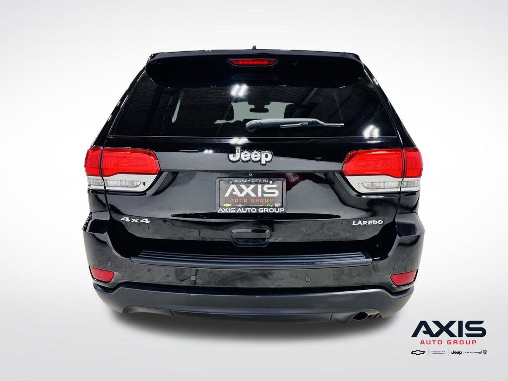 2018 Jeep Grand Cherokee Laredo E 4x4