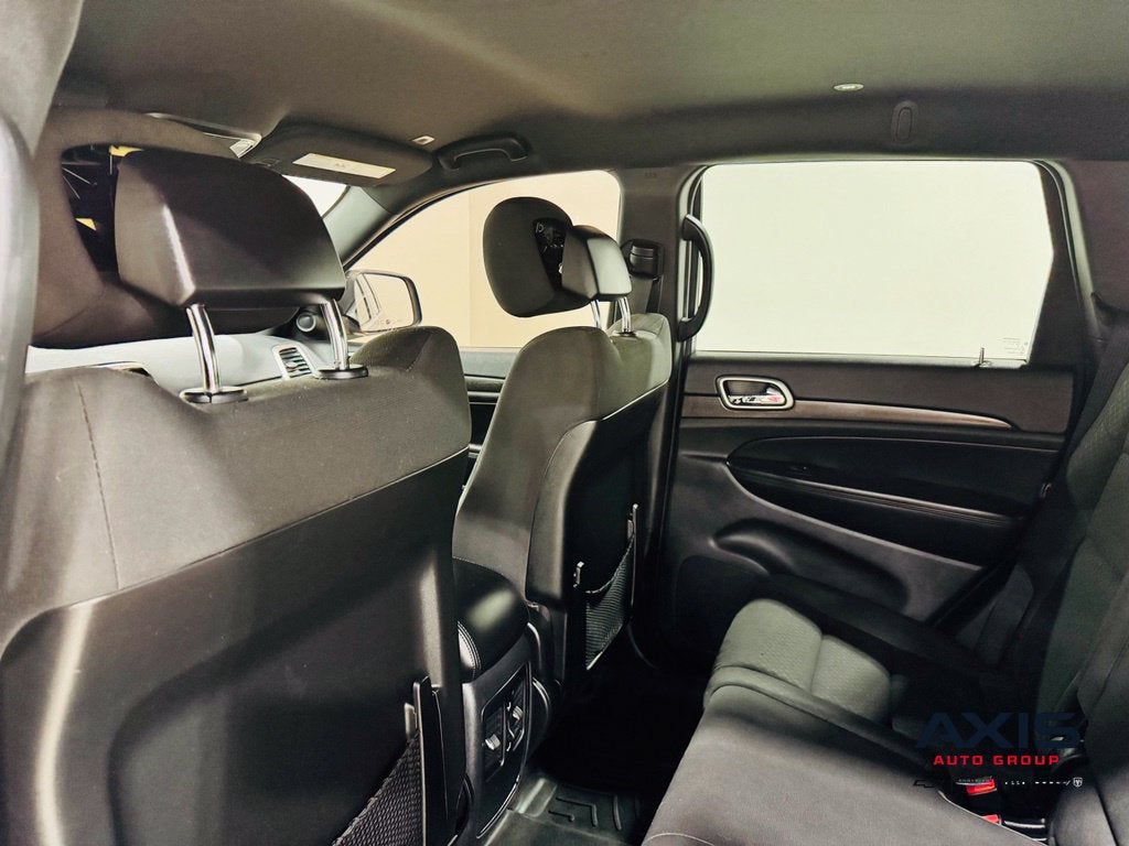 2018 Jeep Grand Cherokee Laredo E 4x4