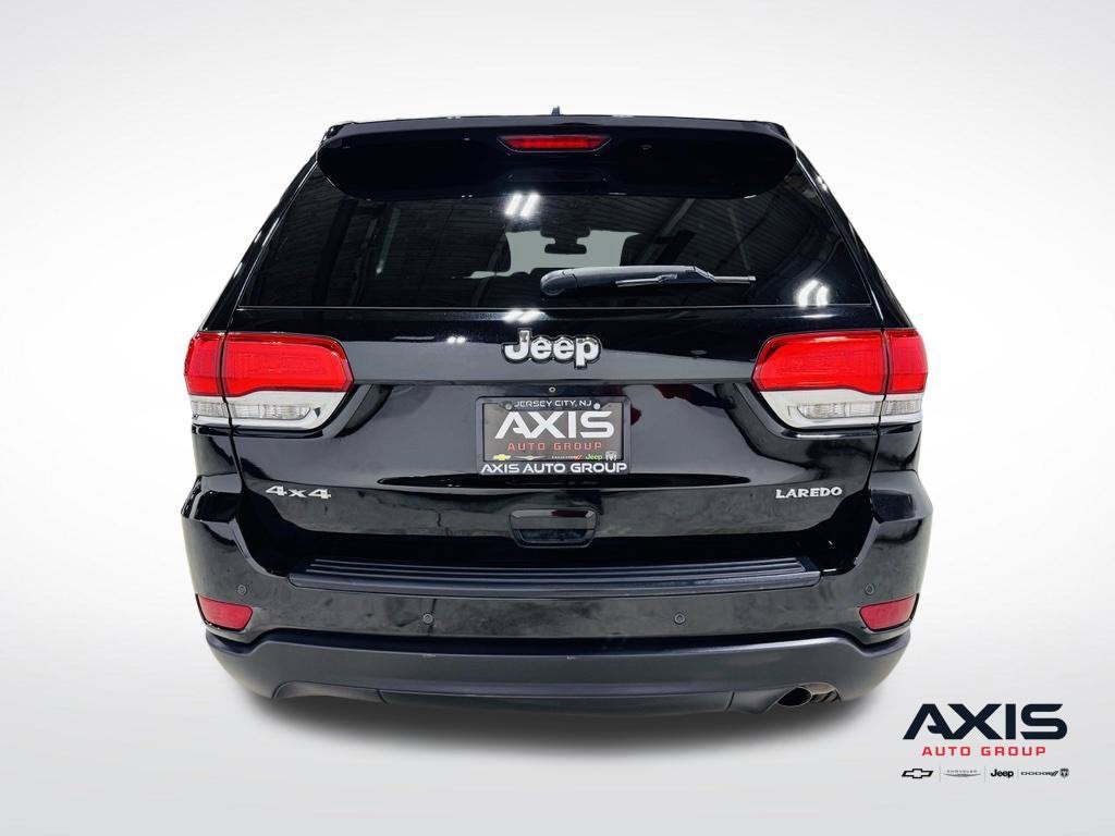 2018 Jeep Grand Cherokee Laredo E 4x4