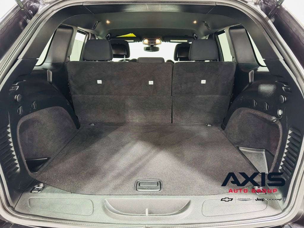 2017 Jeep Grand Cherokee Laredo 4x4