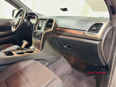 2017 Jeep Grand Cherokee Laredo 4x4