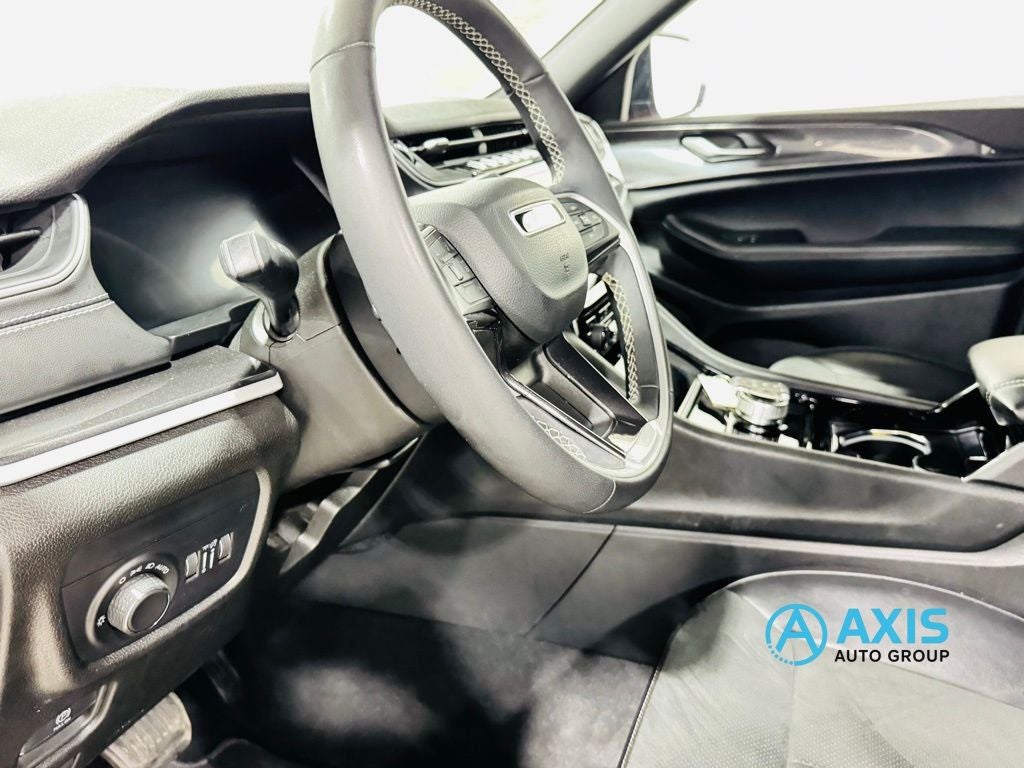 2023 Jeep Grand Cherokee Altitude 4x4