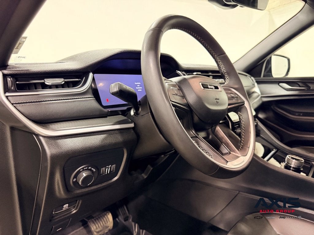 2025 Jeep Grand Cherokee Altitude X 4x4