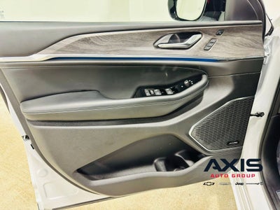 2025 Jeep Grand Cherokee Overland