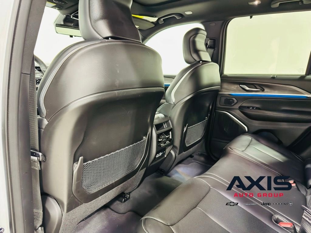 2025 Jeep Grand Cherokee Overland