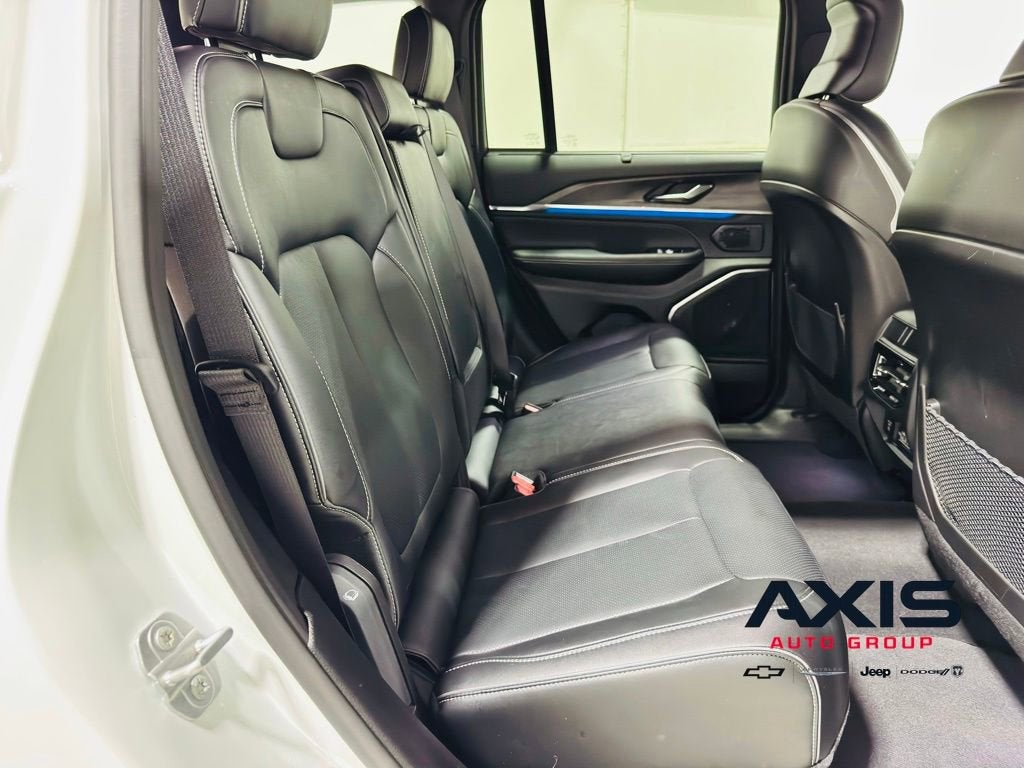 2025 Jeep Grand Cherokee Overland