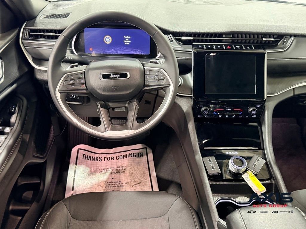 2025 Jeep Grand Cherokee L Laredo X