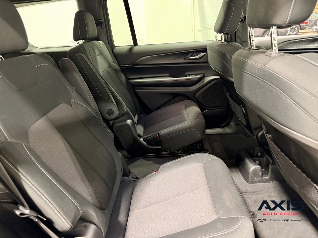 2025 Jeep Grand Cherokee L Laredo X