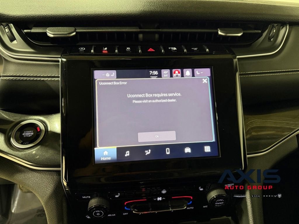 2022 Jeep Grand Cherokee L Laredo