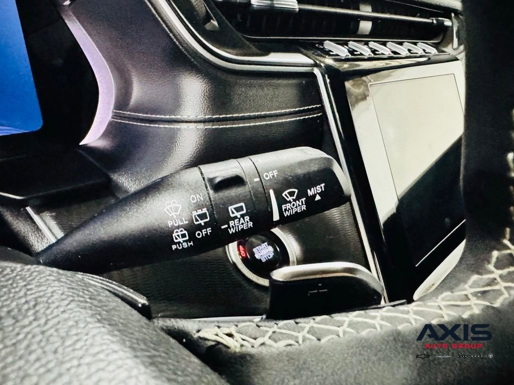 2024 Jeep Grand Cherokee L Laredo 4x4