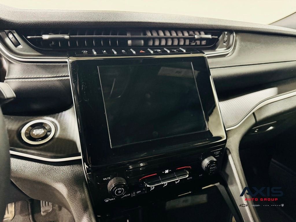 2024 Jeep Grand Cherokee L Laredo 4x4