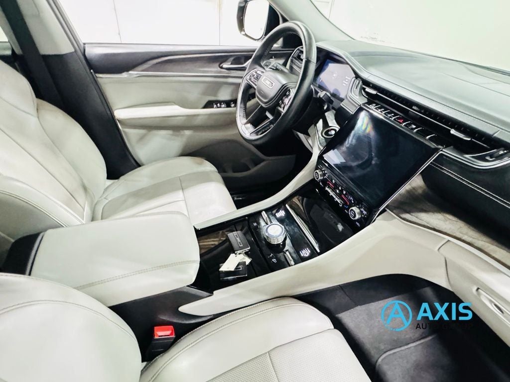 2022 Jeep Grand Cherokee L Overland 4x4