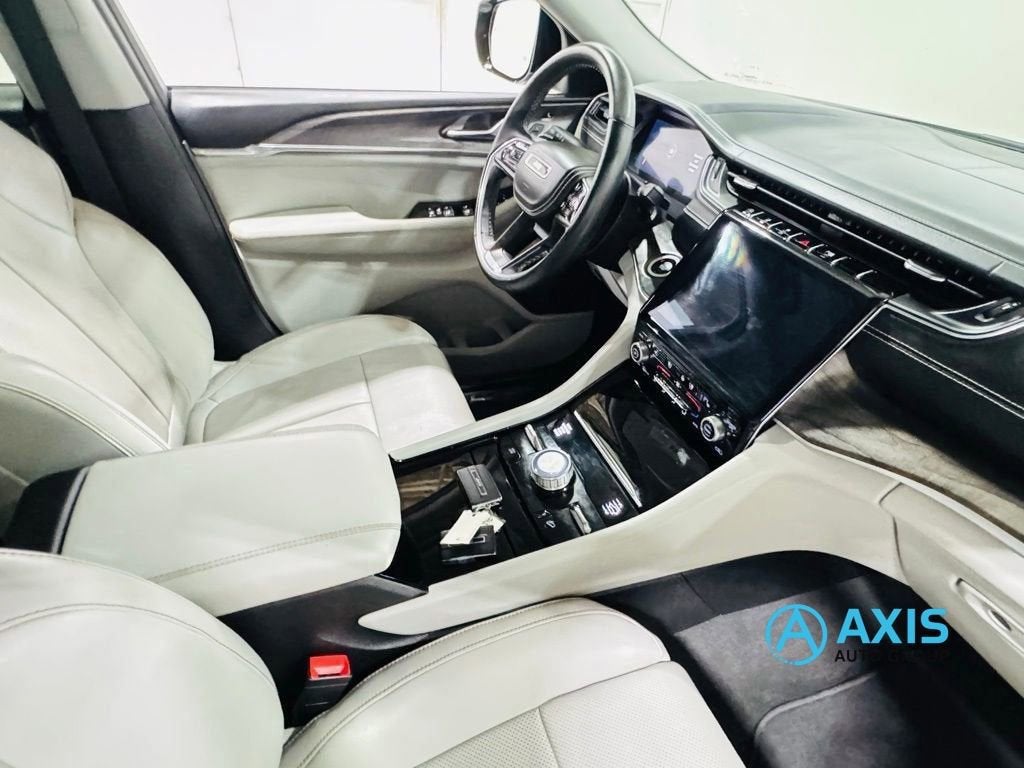 2022 Jeep Grand Cherokee L Overland 4x4