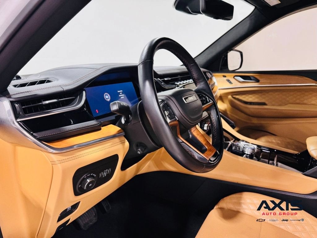 2023 Jeep Grand Cherokee L Summit Reserve 4x4