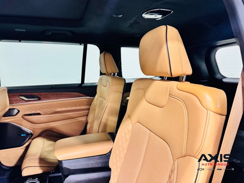 2023 Jeep Grand Cherokee L Summit Reserve 4x4