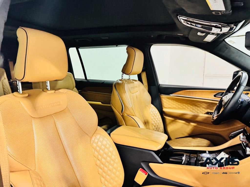 2023 Jeep Grand Cherokee L Summit Reserve 4x4