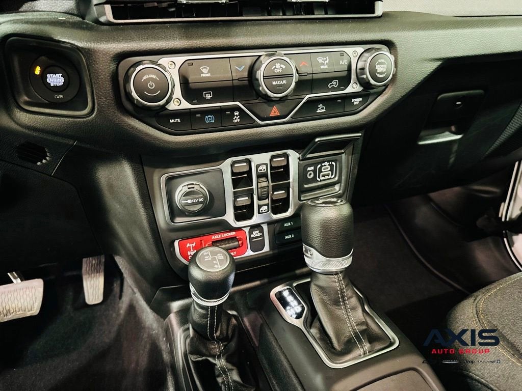 2025 Jeep Wrangler 4xe Willys