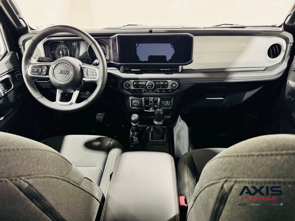 2025 Jeep Wrangler 4xe Sahara