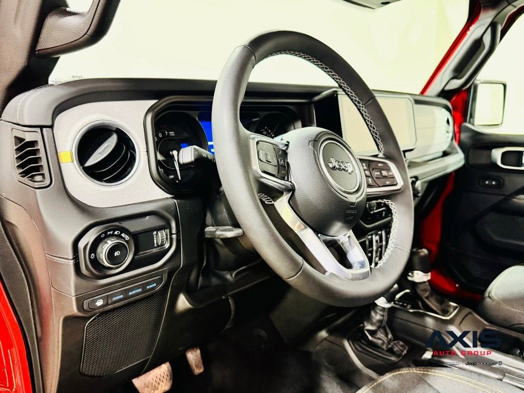 2025 Jeep Wrangler 4xe Sahara