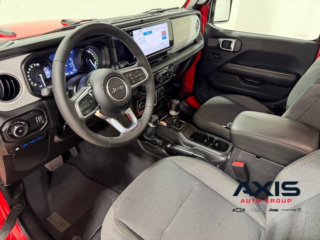 2025 Jeep Wrangler 4xe Sahara