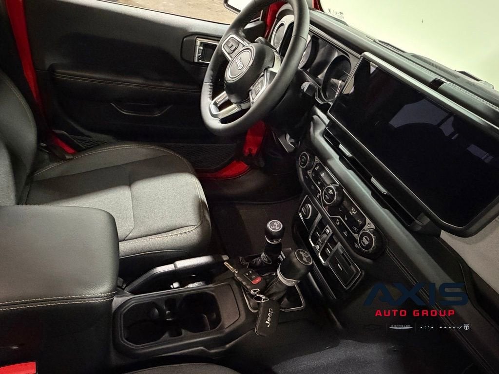 2025 Jeep Wrangler 4xe Sahara