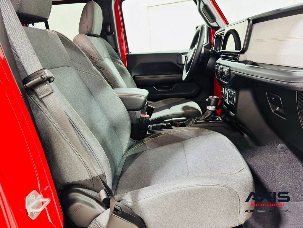 2025 Jeep Wrangler 4xe Sahara