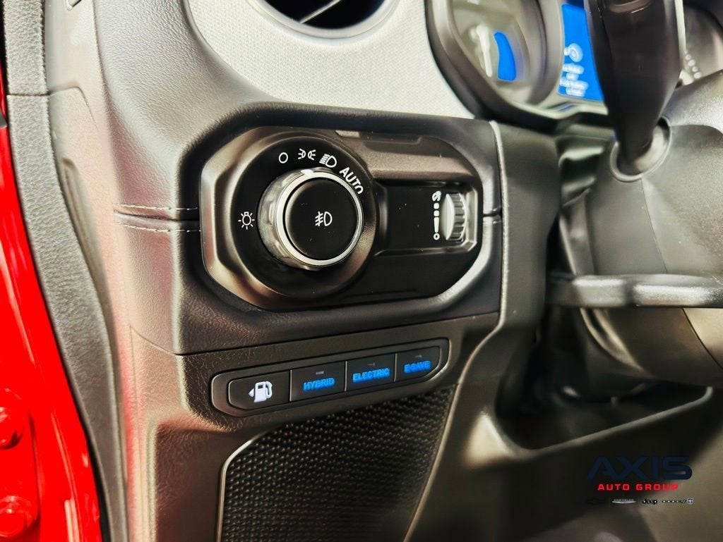 2025 Jeep Wrangler 4xe Sahara