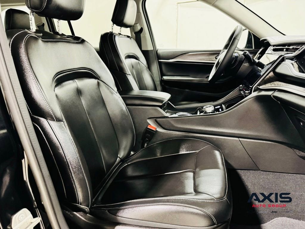 2023 Jeep Grand Cherokee 4xe BASE