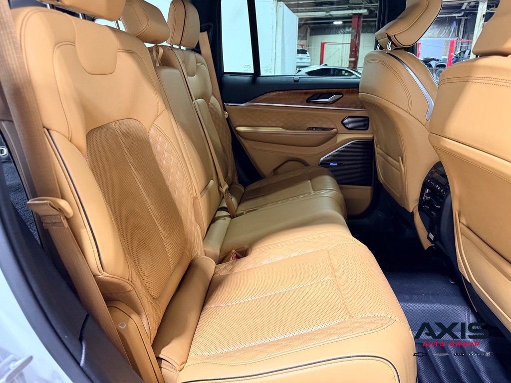 2022 Jeep Grand Cherokee 4xe Summit Reserve