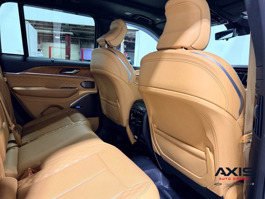 2022 Jeep Grand Cherokee 4xe Summit Reserve