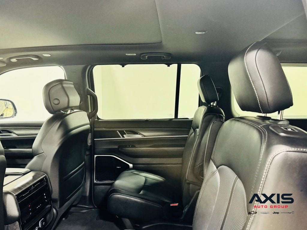 2024 Jeep Wagoneer L Series III 4x4