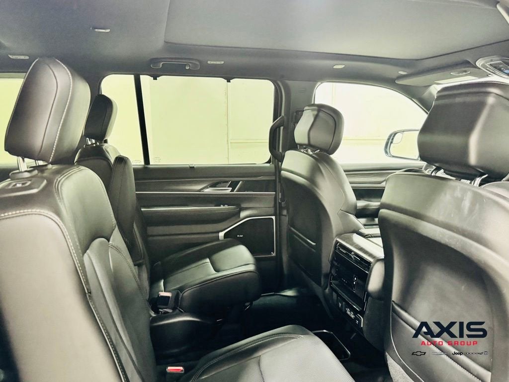 2024 Jeep Wagoneer L Series III 4x4