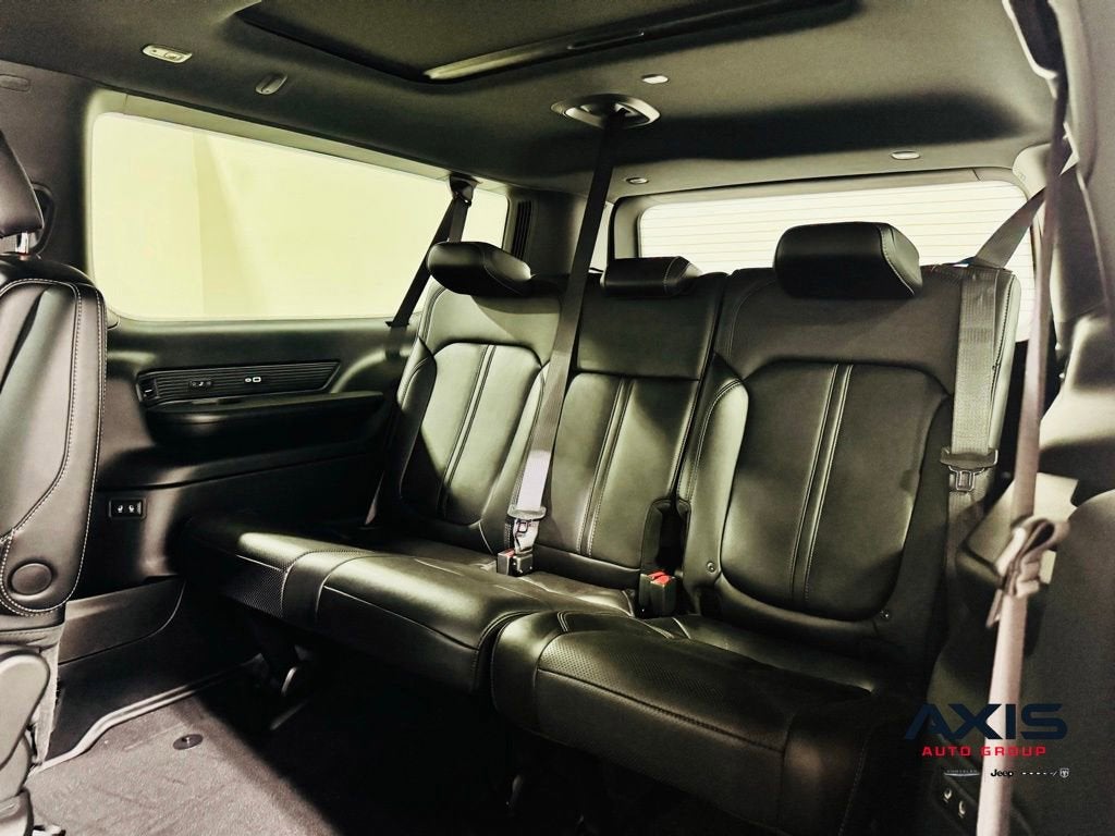 2024 Jeep Wagoneer L Series III 4x4