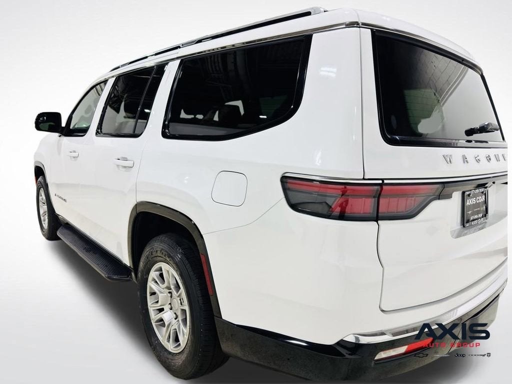 2024 Jeep Wagoneer BASE