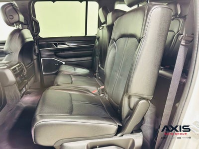 2024 Jeep Wagoneer BASE