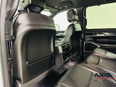 2024 Jeep Wagoneer BASE