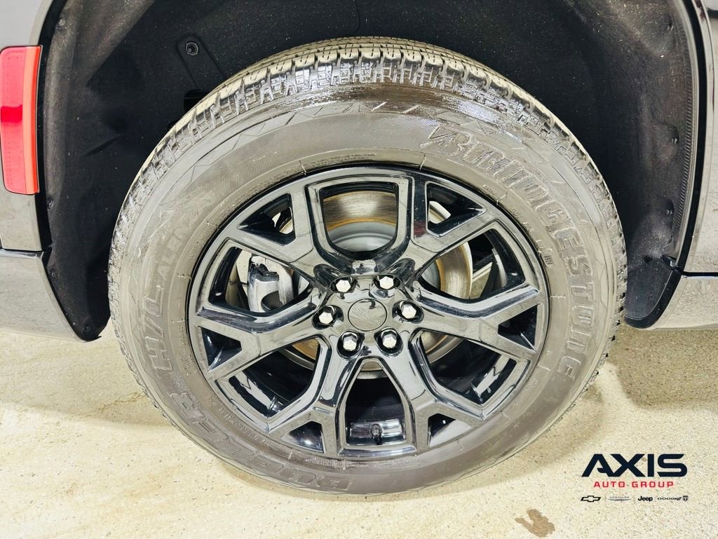 2024 Jeep Wagoneer Series II Carbide 4x2