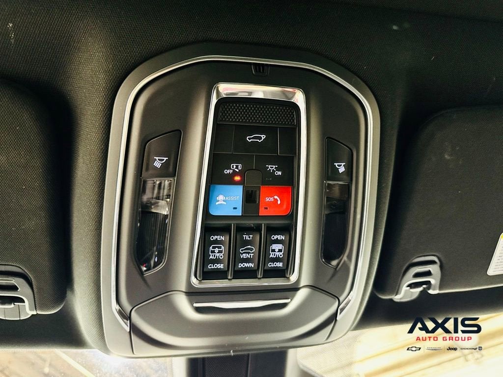 2024 Jeep Wagoneer Series II Carbide 4x2