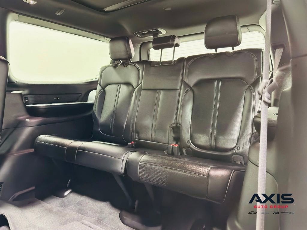 2024 Jeep Wagoneer Series II Carbide