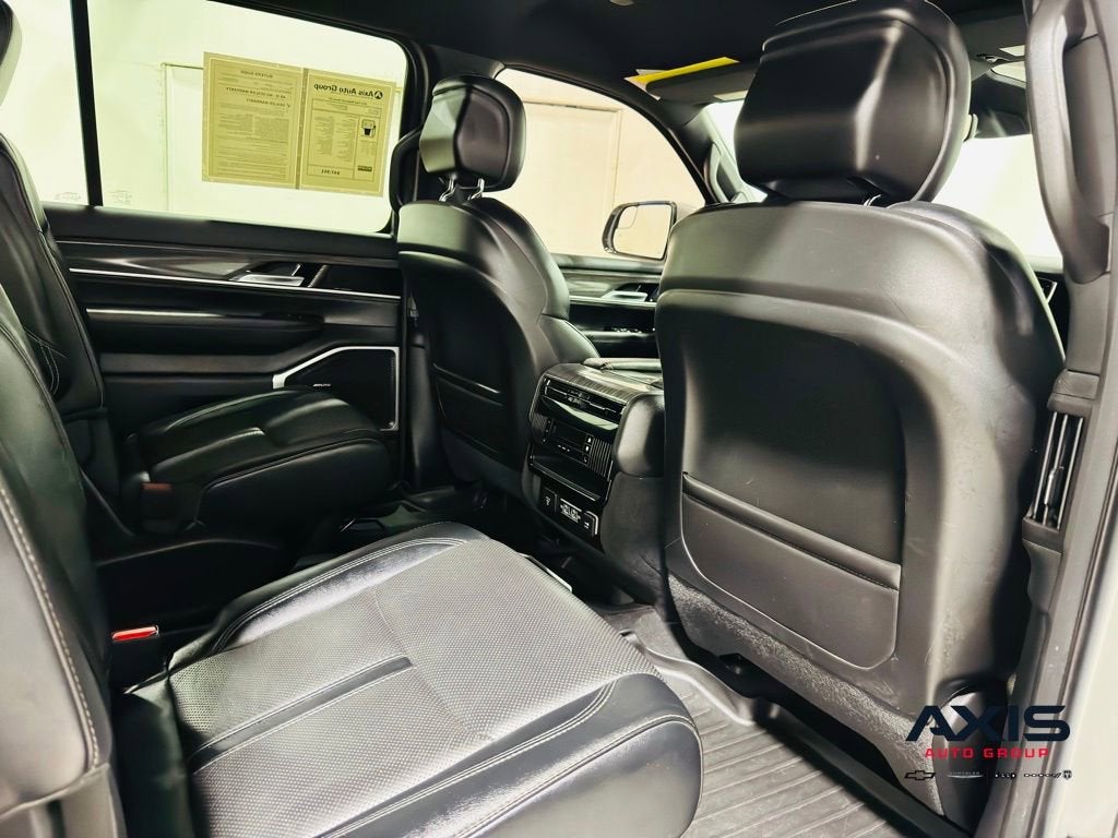 2022 Jeep Wagoneer Series III