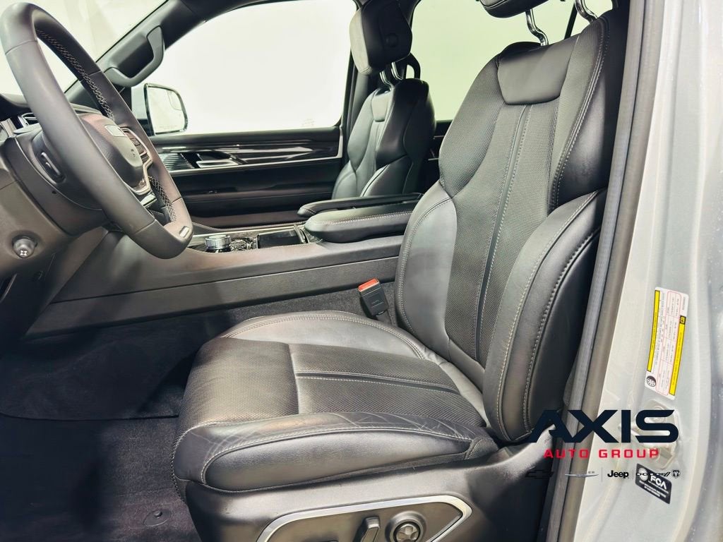 2022 Jeep Wagoneer Series III