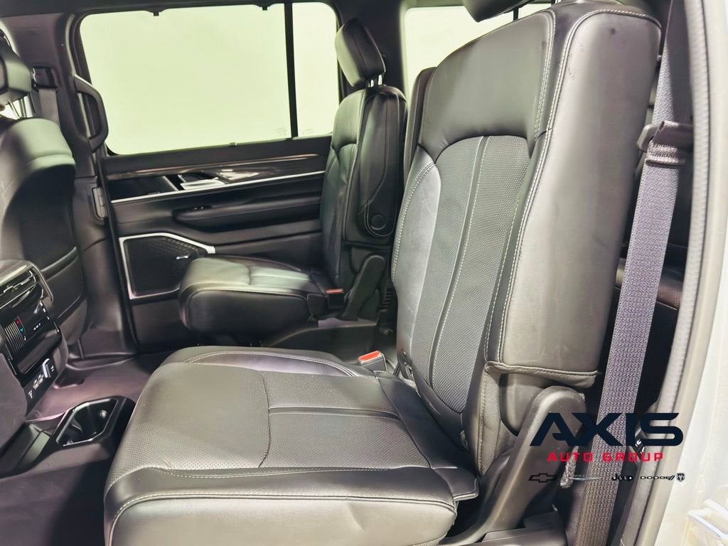 2022 Jeep Wagoneer Series III